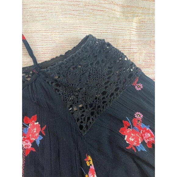 Angie Women's Bohemian Cold Shoulder Floral Blouse - Medium - Picture 4 of 10